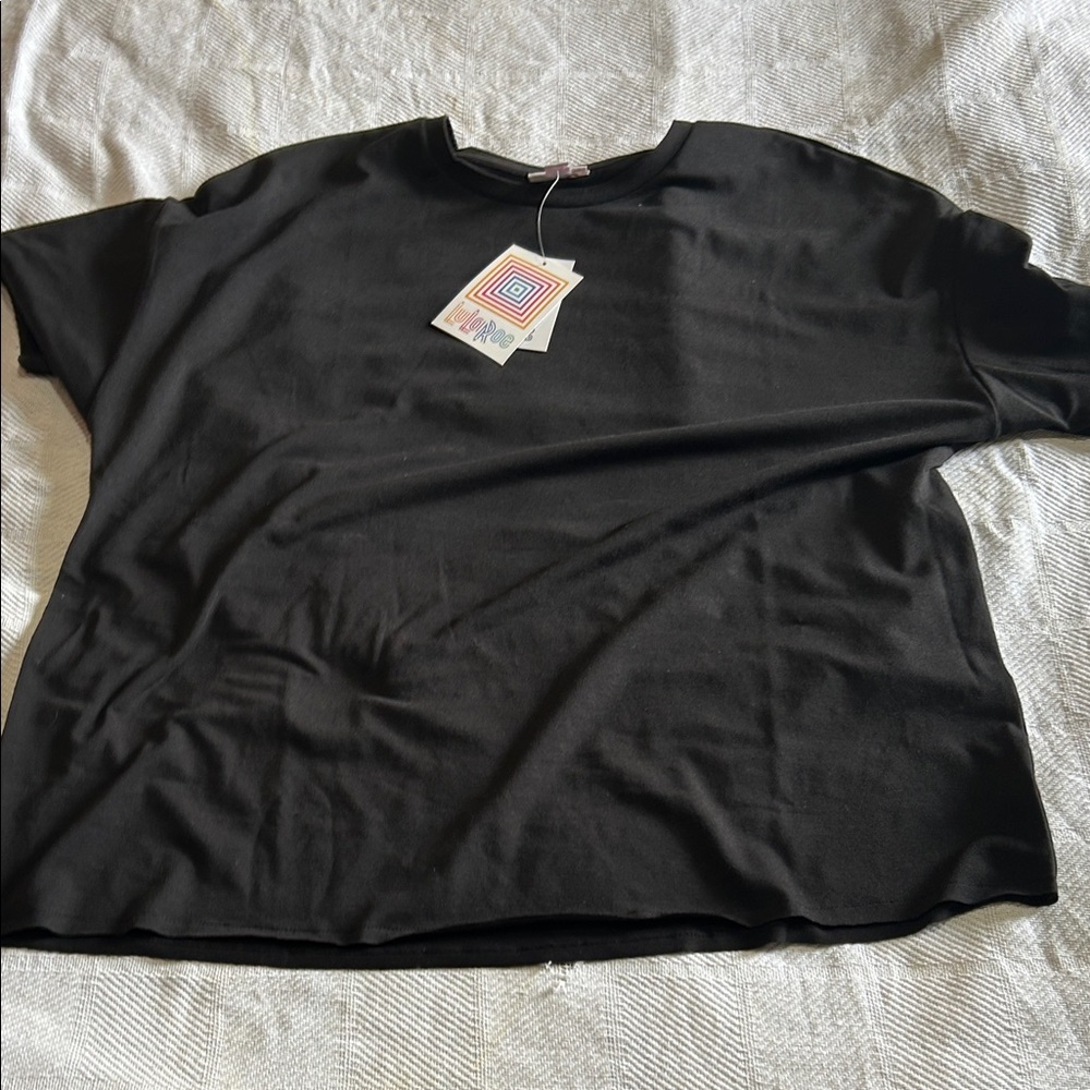 LuLaRoe Sequoia Classic Black Top NWT